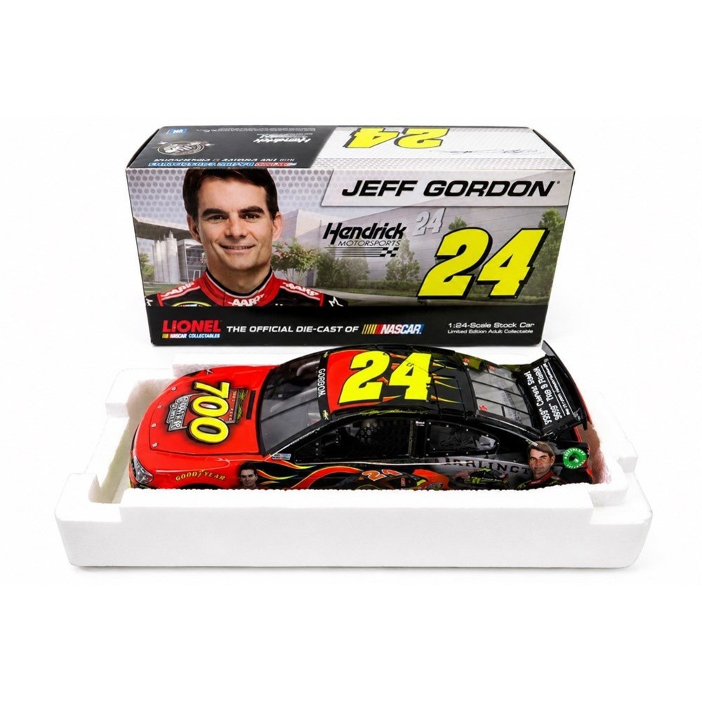 Lionel Jeff Gordon 24 NASCAR Diecast 1:24 Red Black Excellent 700 Career Starts